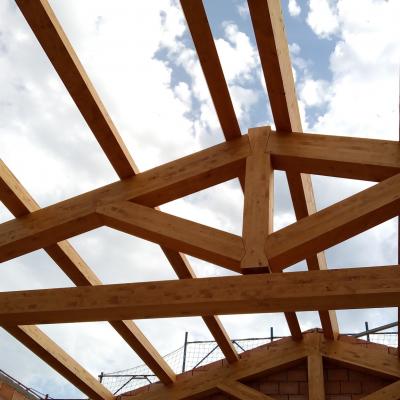 Tetto legno lamellare abitazione